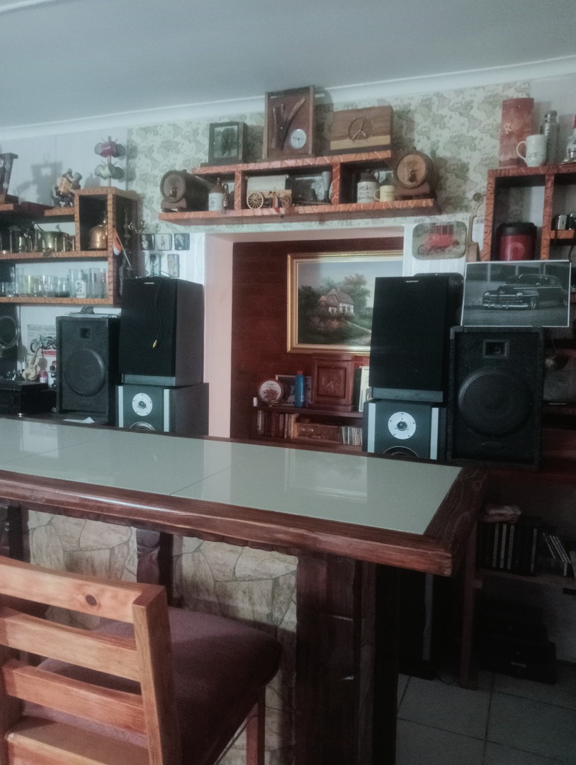 4 Bedroom Property for Sale in Petrusburg Free State